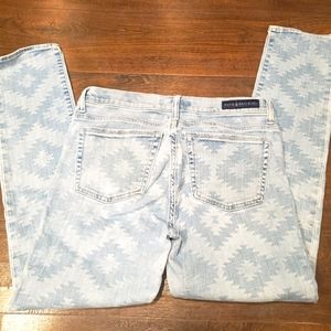 Like new - Rock & Republic patterned jeans